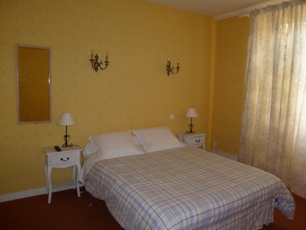 Hotel Emma Calve Мийо Номер фото